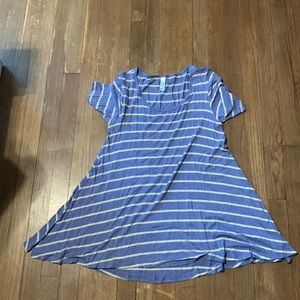 Lularoe perfect t